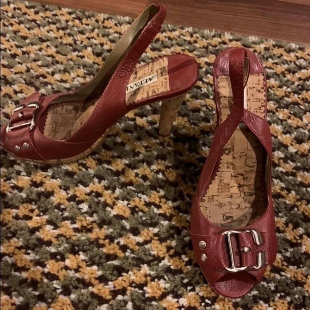 High heel shoes